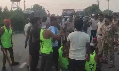 കാവടി തീർഥാടകർ ചേരിതിരിഞ്ഞ് ഏറ്റുമുട്ടി; ഒരാൾ​ കൊല്ല​പ്പെട്ടു