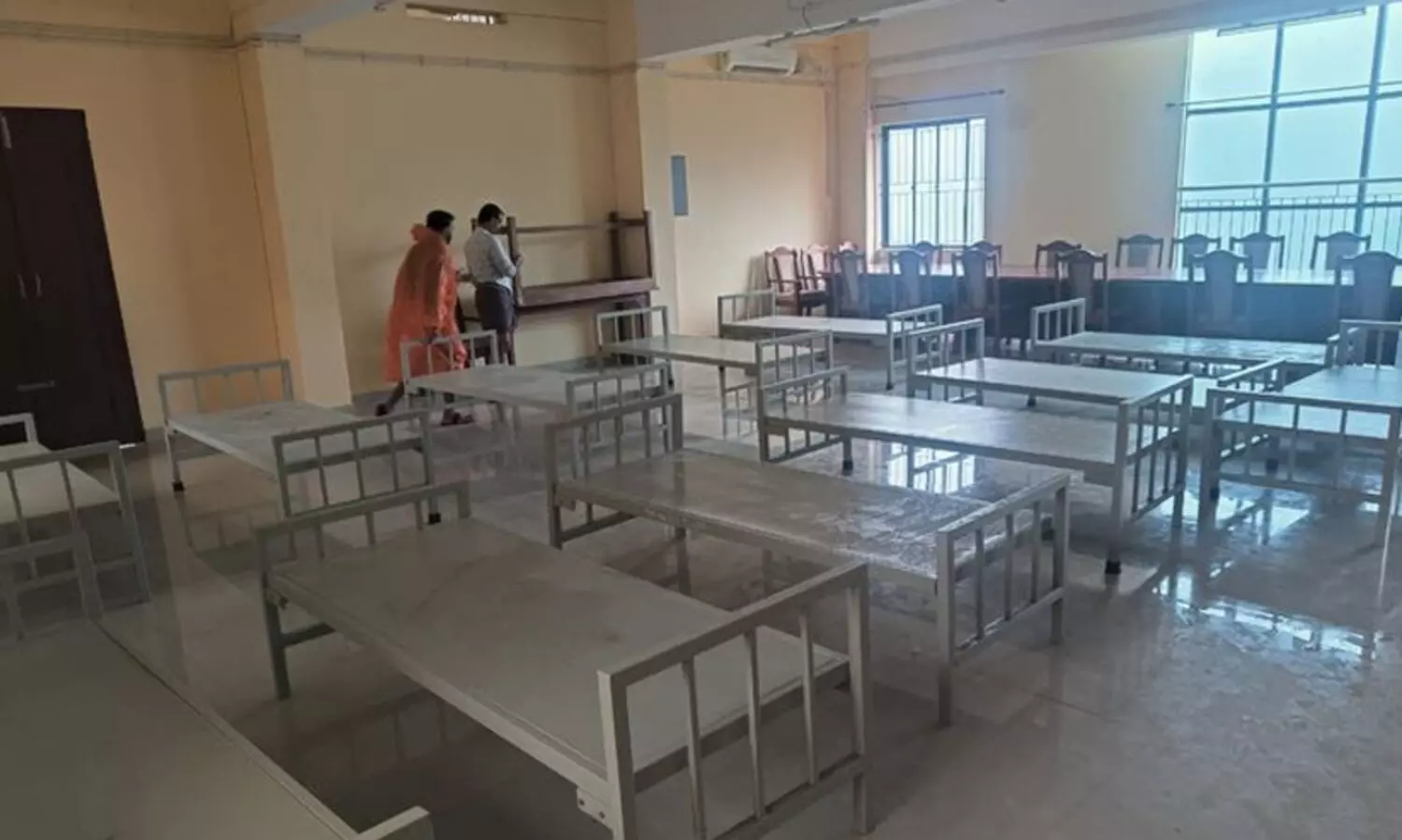 ചൂരൽമലയിൽ പള്ളിയിലും മദ്റസയിലും പോളിടെക്നിക്കിലും താൽക്കാലിക ആശുപത്രി ഒരുങ്ങുന്നു