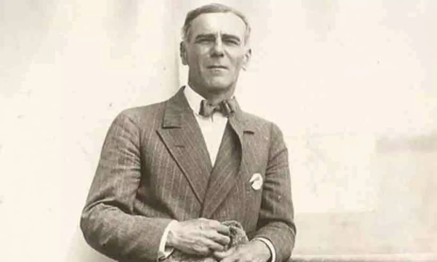 മനു ഭാകറിന് മുന്നെ ഇന്ത്യക്കായി രണ്ട് മെഡൽ നേടിയത് ഒരു ഇംഗ്ലീഷുകാരനാണ്; ആരാണ് നോർമൻ പ്രിച്ചാർഡ്‍?