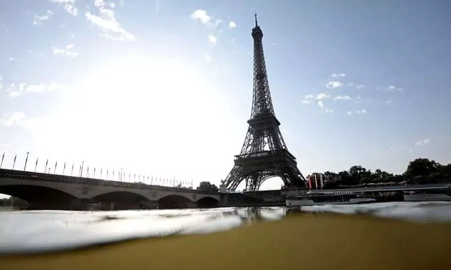 സെ​ൻ ന​ദി​യി​ലെ മ​ലി​ന​ജ​ലം; ട്ര​യാ​ത്‌​ല​ണ്‍ മ​ത്സ​ര​ങ്ങ​ള്‍ മാ​റ്റി