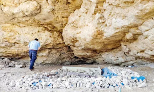 പു​രാ​വ​സ്തു ഖ​ന​നം