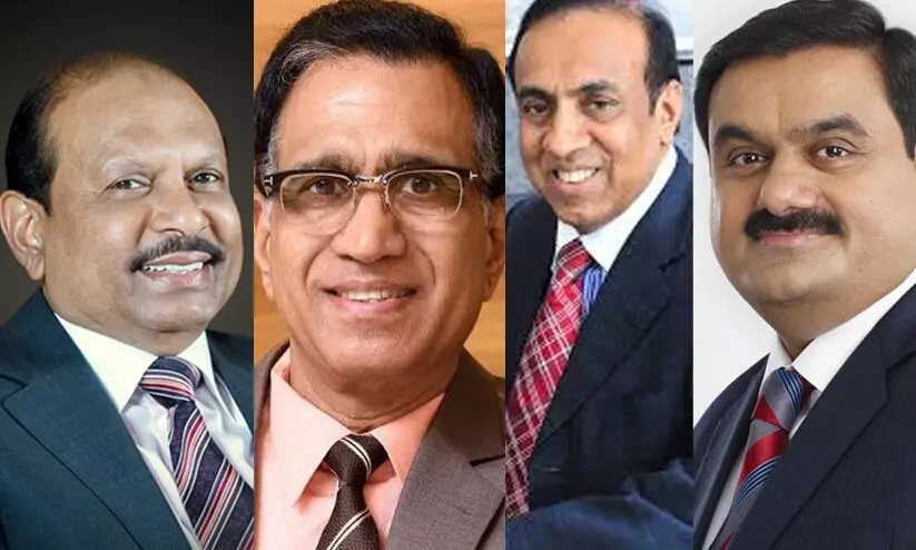 കേരളത്തിന് കൈത്താങ്ങായി വ്യവസായികൾ; യൂസുഫലി, കല്യാണ രാമൻ, രവി പിള്ള, അദാനി എന്നിവർ അഞ്ച് കോടി വീതം നൽകും കേരളത്തിന് കൈത്താങ്ങായി വ്യവസായികൾ; യൂസുഫലി, കല്യാണ രാമൻ, രവി പിള്ള, അദാനി എന്നിവർ അഞ്ച് കോടി വീതം നൽകും