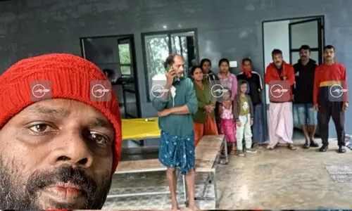 ‘ഞങ്ങൾ 15 പേർ ഇവിടെ കുടുങ്ങിയിട്ടുണ്ട്.. തൊട്ടടുത്തുള്ള തോട്ടത്തിലും ആളുണ്ട്, ആരും ഇതുവരെ എത്തിയിട്ടില്ല’ -രക്ഷാപ്രവർത്തകരെ തേടി പ്രജീഷും കുടുംബവും