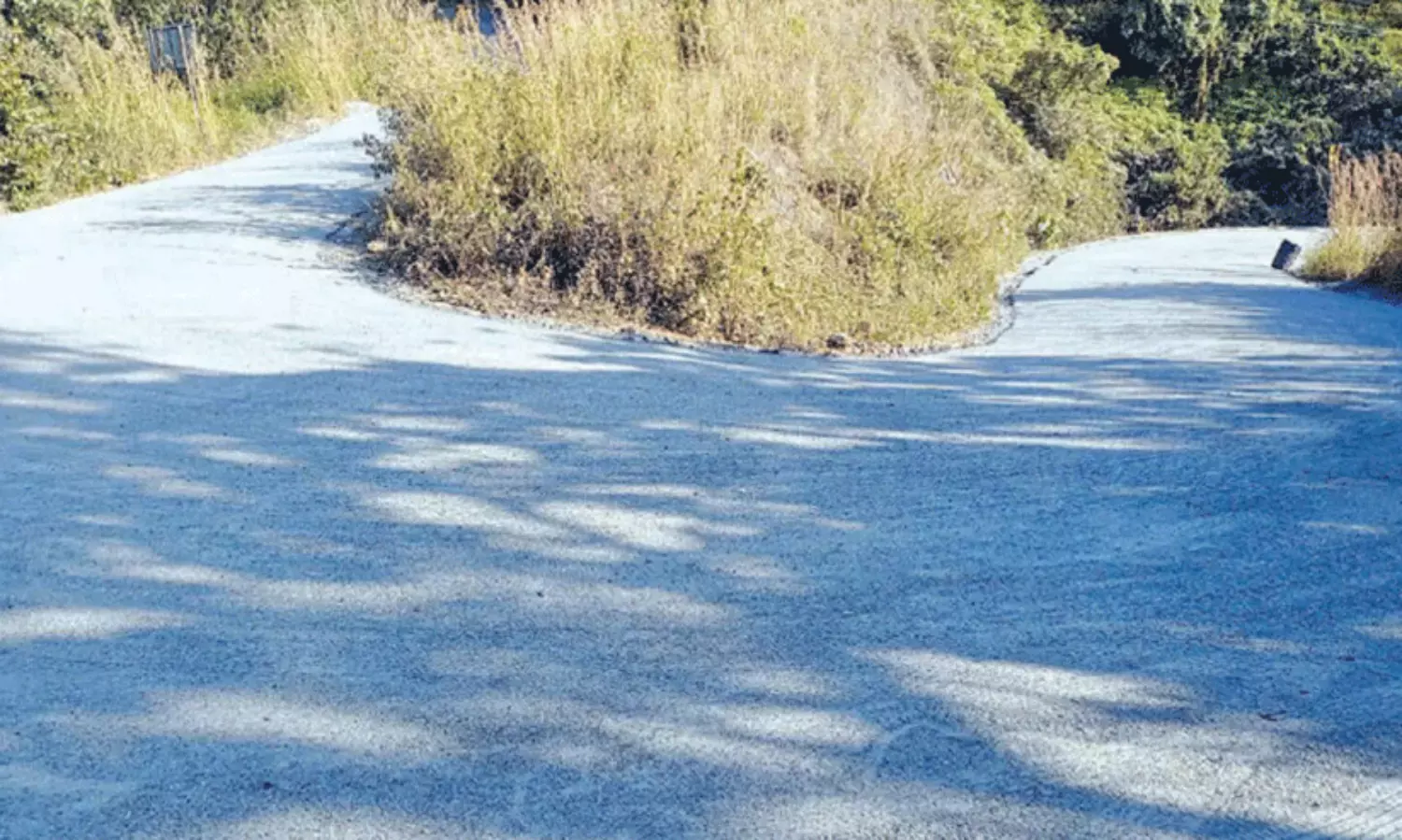 കൊ​ട്ടി​യൂ​ർ വ​യ​നാ​ട് ചു​രം പാ​ത​യും ത​ക​ർ​ച്ച ഭീ​ഷ​ണി​യി​ൽ