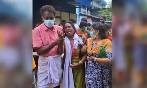 അത് അമ്മയല്ല, നിസ്സഹായതയിൽ നിലവിളിച്ച് പ്രസന്ന അത് അമ്മയല്ല, നിസ്സഹായതയിൽ നിലവിളിച്ച് പ്രസന്ന