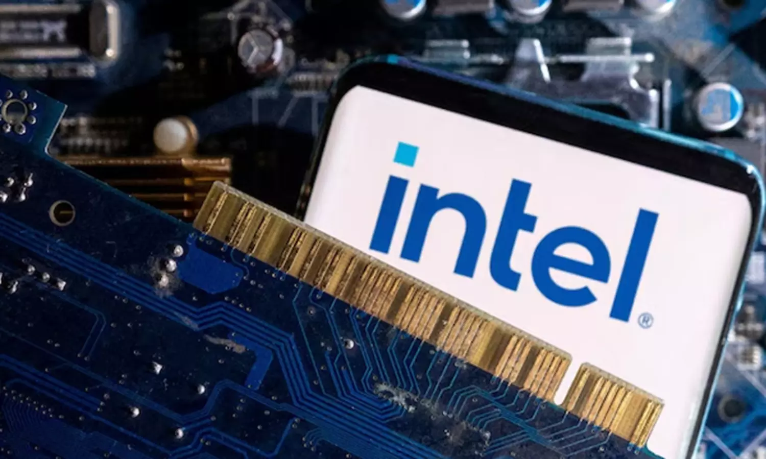 പ്രതീക്ഷിച്ച വരുമാനമില്ല; 17,500 ജീവനക്കാരെ പിരിച്ചു വിടാനൊരുങ്ങി ഇന്റൽ