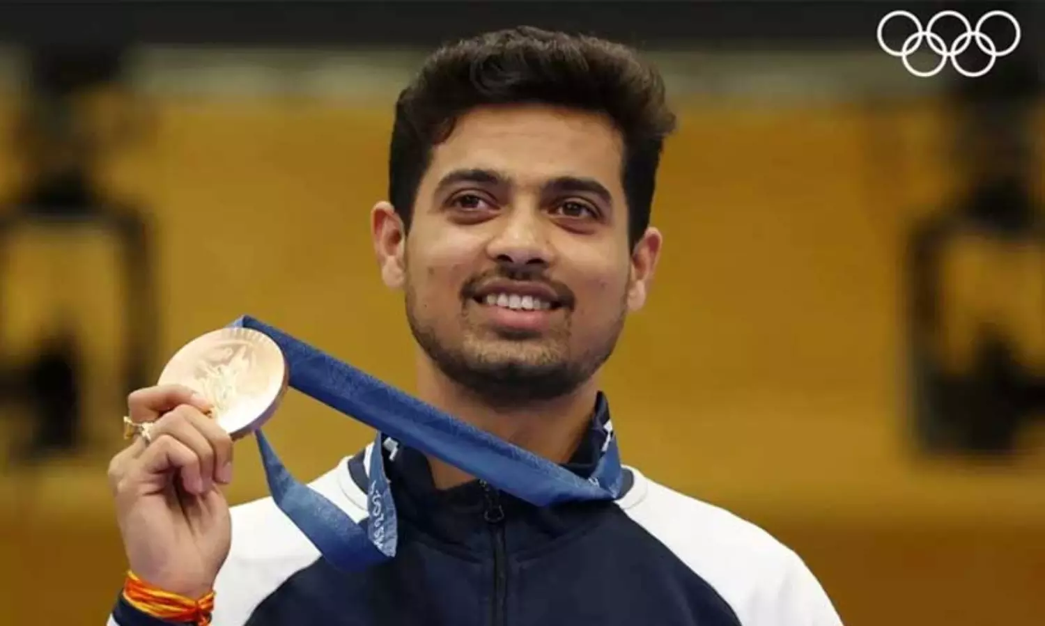 സ്വപ്നിലിന്റെ സ്വപ്നങ്ങൾക്ക് വിലങ്ങിട്ടിരുന്നതാര്?; ഒളിമ്പിക്സ് മെഡൽ നേട്ടത്തിന് പിന്നാലെ ചർച്ചയായി റെയിൽവേയുടെ പ്രമോഷൻ തടയൽ