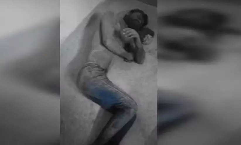 ജീവനോടെ കുഴിച്ചുമൂടി; നായ്ക്കൾ കുഴിതുരന്ന് കടിച്ചതിനാൽ രക്ഷപ്പെട്ടതായി യുവാവ്