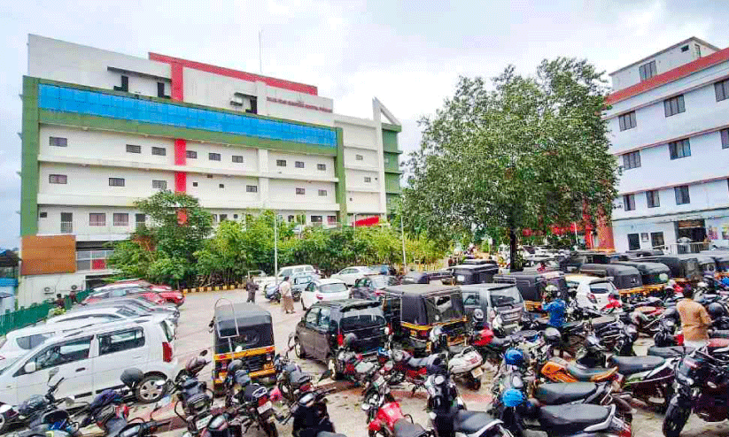 Punalur Taluk Hospital Parking Punalur Taluk Hospital Parking