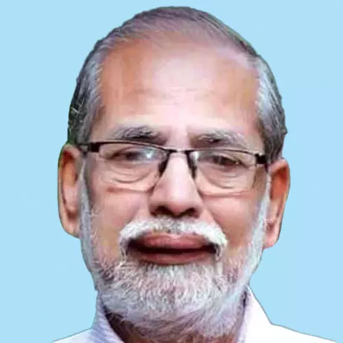 കൊ​ടു​വാ​യൂ​ർ പ​ഞ്ചാ​യ​ത്ത് വൈ​സ് പ്ര​സി​ഡ​ൻ​റ് കു​ട്ടു​മ​ണി നി​ര്യാ​ത​നാ​യി