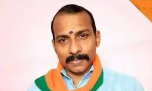 മുഖ്യമന്ത്രിയുടെ ദുരിതാശ്വാസ നിധിയിലേക്ക് അഞ്ച് പൈസ കൊടുക്കരുതെന്ന്; ശ്രീജിത്ത് പന്തളത്തിനെതിരെ കേസെടുത്തു