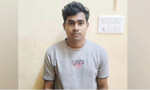 പോക്സോ: മൊബൈൽഫോൺ കട ഉടമ പിടിയിൽ പോക്സോ: മൊബൈൽഫോൺ കട ഉടമ പിടിയിൽ