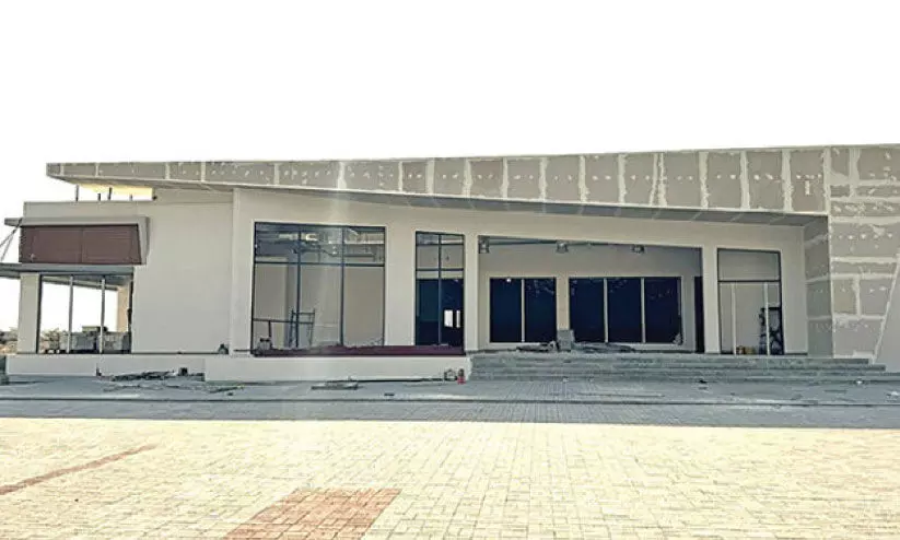 യാങ്കുളിലെ മത്സ്യ മാർക്കറ്റ് യാങ്കുളിലെ മത്സ്യ മാർക്കറ്റ്