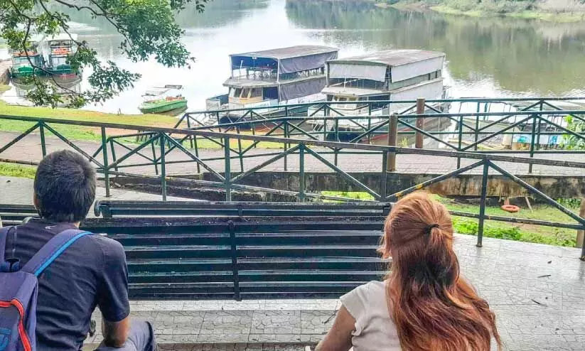 Foreign Tourists in Thekkady
