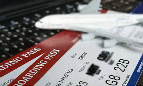 ബം​ഗ​ളൂ​രു എ​ക്സ്പ്ര​സ് റ​ദ്ദാ​ക്ക​ൽ വി​മാ​ന, ബ​സ് ടി​ക്ക​റ്റു​ക​ളി​ൽ വ​ർ​ധ​ന