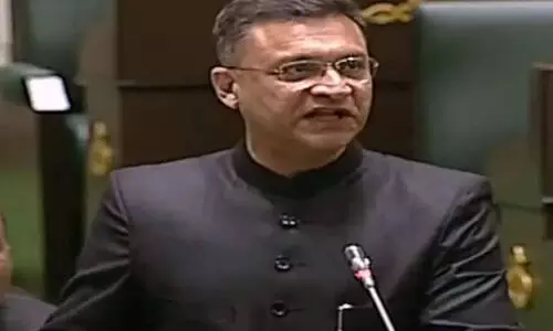 വഖഫ് ഭൂമി കോൺഗ്രസ് സർക്കാർ മൈക്രോസോഫ്റ്റ് ഉൾപ്പടെയുള്ള കുത്തകകൾക്ക് കൈമാറിയെന്ന് അക്ബറുദ്ദീൻ ഉവൈസി