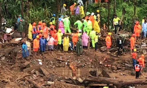 24 മണിക്കൂറും സജീവമായി മെറ്റീരിയല്‍ കളക്‍ഷന്‍ സെന്റര്‍