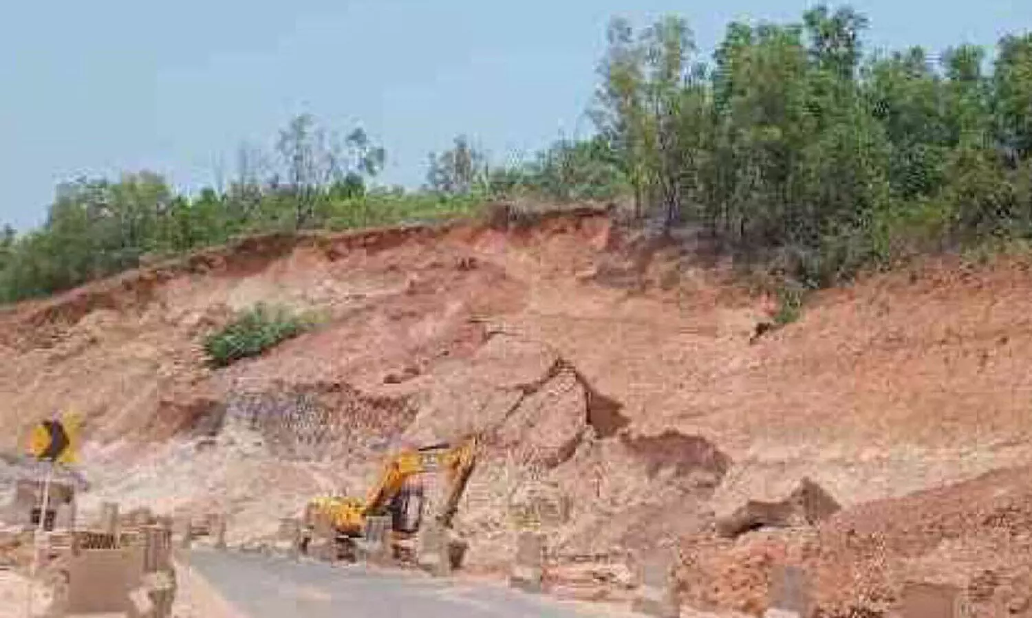 വീ​ര​മ​ല​ക്കു​ന്ന്