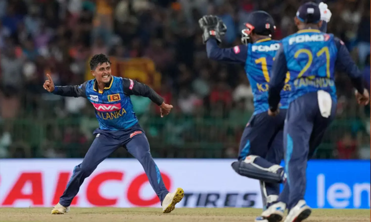 കറങ്ങി വീണ് ഇന്ത്യ; ജെഫ്രി വാൻഡർസേക്ക് ആറു വിക്കറ്റ്; ലങ്കൻ ജയം 32 റൺസിന്