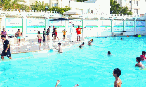 ചൂ​ടി​ന് ആ​ശ്വാ​സം; ഉ​മ്മു ശ​ഊം നീ​ന്ത​ൽ​ക്കു​ളം വീ​ണ്ടും തു​റ​ന്നു