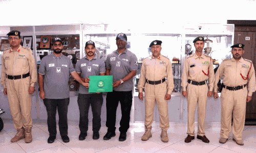 ദു​ബൈ മ​റീ​ന ബീ​ച്ചി​ൽ മു​ങ്ങി​ത്താ​ഴ്​​ന്ന യു​വ​തി​യെ ര​ക്ഷ​പ്പെ​ടു​ത്തി