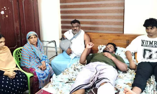 ഷംസുദ്ദീനും കുടുംബവും