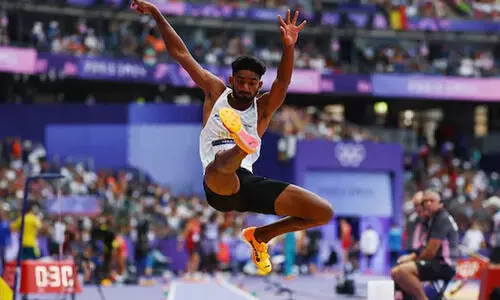 ജെസ്വിനും പരുളിനും ഫൈനൽ യോഗ്യതയില്ല ജെസ്വിനും പരുളിനും ഫൈനൽ യോഗ്യതയില്ല