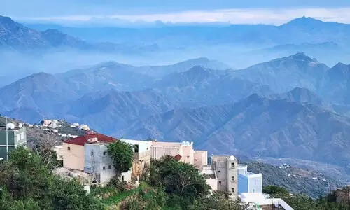 ഫൈ​ഫ കു​ന്നു​ക​ളു​ടെ കാ​ഴ്ച​ക​ൾ