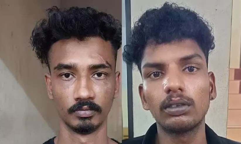 കഞ്ചാവുമായി വന്നയാളെ പൊലീസ് പൊക്കിയതോടെ ഓർഡർ ചെയ്തയാൾ മുങ്ങി; സാഹസികമായി പിടികൂടി, 18.5 കിലോ കഞ്ചാവ് കണ്ടെടുത്തു