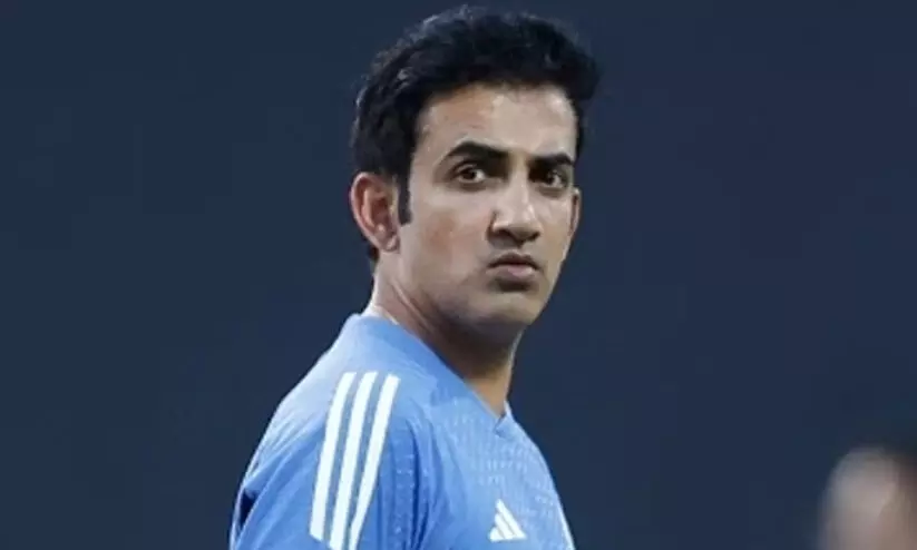 ഈ കാണുന്നതൊന്നുമല്ല അവൻ, ഇപ്പോഴും 12 വയസുള്ള കുട്ടിയാണ്, തോറ്റാൽ കരയുമായിരുന്നു; ഗംഭീറിനെ കുറിച്ച് കോച്ച്