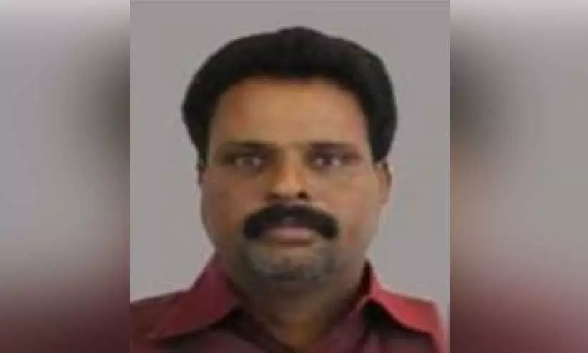 ഹൃദയാഘാതം; കോഴിക്കോട് സ്വദേശി ബഹ്റൈനിൽ നിര്യാതനായി ഹൃദയാഘാതം; കോഴിക്കോട് സ്വദേശി ബഹ്റൈനിൽ നിര്യാതനായി