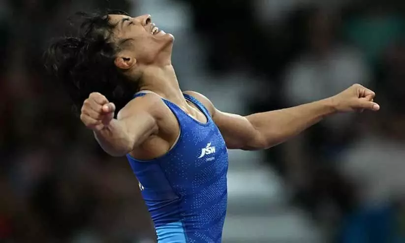 ലോക ഒന്നാം റാങ്കുകാരിയെയടക്കം വീഴ്ത്തി; ഗുസ്തിയിൽ സെമിയിലേക്ക് കുതിച്ച് വിനേഷ് ഫോഗട്ട്