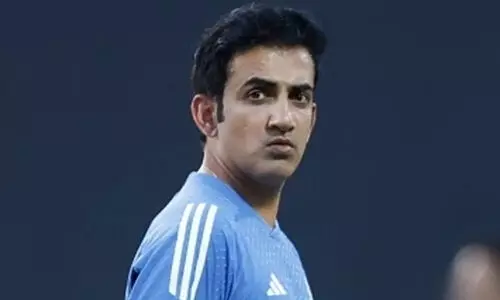 ഈ കാണുന്നതൊന്നുമല്ല അവൻ, ഇപ്പോഴും 12 വയസുള്ള കുട്ടിയാണ്, തോറ്റാൽ കരയുമായിരുന്നു; ഗംഭീറിനെ കുറിച്ച് കോച്ച്