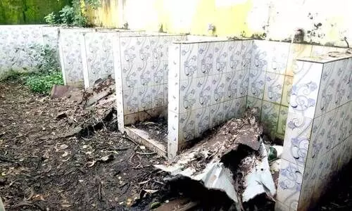 Useless Bathroom of polytechnic college