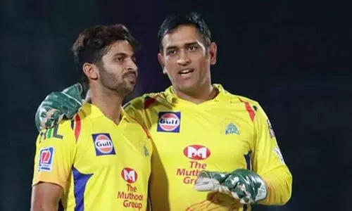 ഞാൻ നാളെ കീപ്പറായിട്ടില്ലെങ്കിൽ നീ എന്ത് ചെയ്യും?; ധോണിയുമയുള്ള അനുഭവം പങ്കുവെച്ച് ശർദുൽ താക്കൂർ