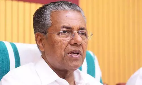 പൂ​രം: പൊലീസ്​ റിപ്പോർട്ടിൽ ഉത്തരമില്ലാതെ മുഖ്യമന്ത്രി
