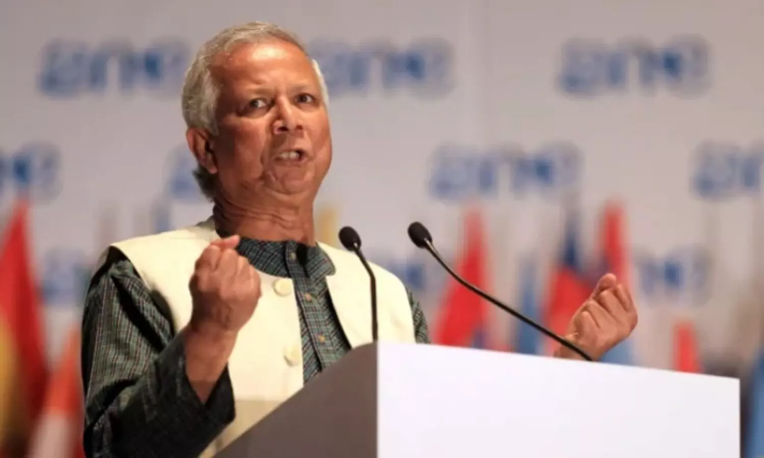 ബംഗ്ലാദേശിൽ ഇടക്കാല സർക്കാർ വ്യാഴാഴ്ച രാത്രി അധികാരമേൽക്കും; നയിക്കാൻ നൊബേൽ ജേതാവ്