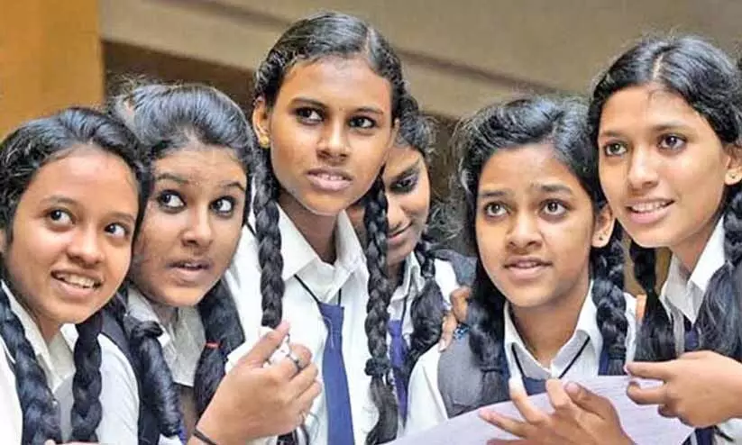 എട്ടിലും ഒമ്പതിലും ഇനി മുതൽ ഓൾ പാസില്ല; ഓരോ വിഷയത്തിനും മിനിമം മാർക്കും നിർബന്ധം എട്ടിലും ഒമ്പതിലും ഇനി മുതൽ ഓൾ പാസില്ല; ഓരോ വിഷയത്തിനും മിനിമം മാർക്കും നിർബന്ധം