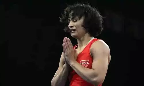 വിനേഷ് ഫോഗട്ടിന് അയോഗ്യത; ഭാരപരിശോധനയിൽ പരാജയപ്പെട്ടു, മെഡൽ നഷ്ടമാകും