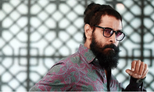 Doctors once advised me to amputate my leg: Vikram