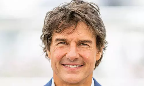 ഒളിമ്പിക്‌സ് സമാപന ചടങ്ങിൽ സ്റ്റേഡിയത്തിനു മുകളിൽ നിന്ന് പറന്നിറങ്ങാൻ ടോം ക്രൂയിസ്