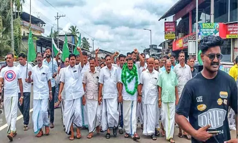 കാവനൂരിൽ കോൺഗ്രസ് പിന്തുണയില്ലാതെ മുസ്ലിം ലീഗിന് ഭരണം കാവനൂരിൽ കോൺഗ്രസ് പിന്തുണയില്ലാതെ മുസ്ലിം ലീഗിന് ഭരണം