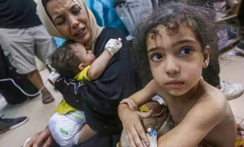 സ്കൂളുകളിൽ അഭയം തേടിയവർക്കുനേരെ വീണ്ടും ബോംബിട്ടു;  കൂട്ട ഒഴിപ്പിക്കൽ ഉത്തരവിട്ട് വീണ്ടും ഇസ്രായേൽ