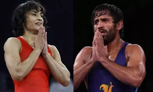 ‘നീ തോറ്റിട്ടില്ല, തോൽപിക്കപ്പെട്ടതാണ്; ഞങ്ങൾക്ക് നീയെന്നും വിജയിയാണ്’; വിനേഷ് ഫോഗട്ടിന് ഹൃദയസ്പർശിയായ കുറിപ്പുമായി ബജ്റംഗ് പുനിയ