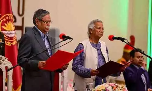 ബംഗ്ലാദേശിൽ ഇടക്കാല സർക്കാർ അധികാരത്തിൽ; മുഖ്യ ഉപദേശകനായി മുഹമ്മദ് യൂനുസ്