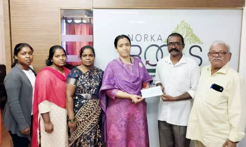 handed over relief fund