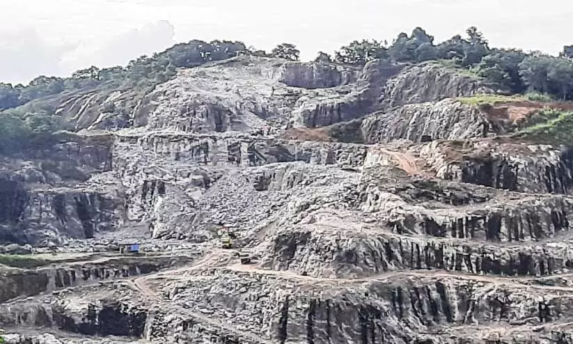 Vallikod-Kottayam Para Mada Vallikod-Kottayam Para Mada