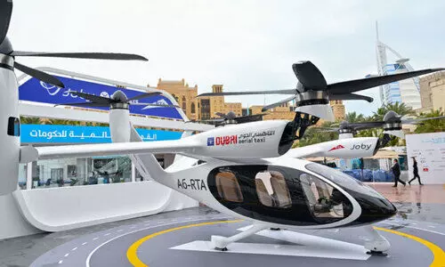 പ​റ​ക്കും ടാ​ക്സി