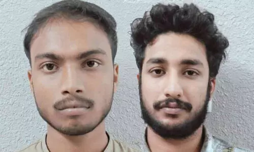 പണി ‘ഭക്ഷണത്തി’ന് ഓൺലൈനായി റേറ്റിങ് ഇടൽ; വീട്ടമ്മക്ക് നഷ്ടമായത് 17 ലക്ഷം രൂപ പണി ‘ഭക്ഷണത്തി’ന് ഓൺലൈനായി റേറ്റിങ് ഇടൽ; വീട്ടമ്മക്ക് നഷ്ടമായത് 17 ലക്ഷം രൂപ