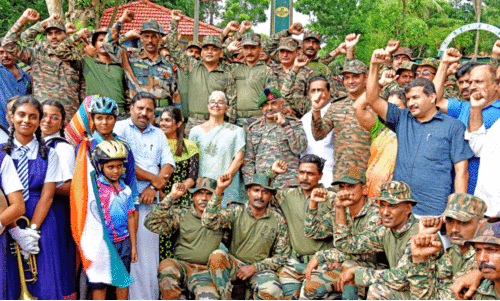 സ്നേഹനിറവിൽ രക്ഷകർക്ക് സ്വീകരണം